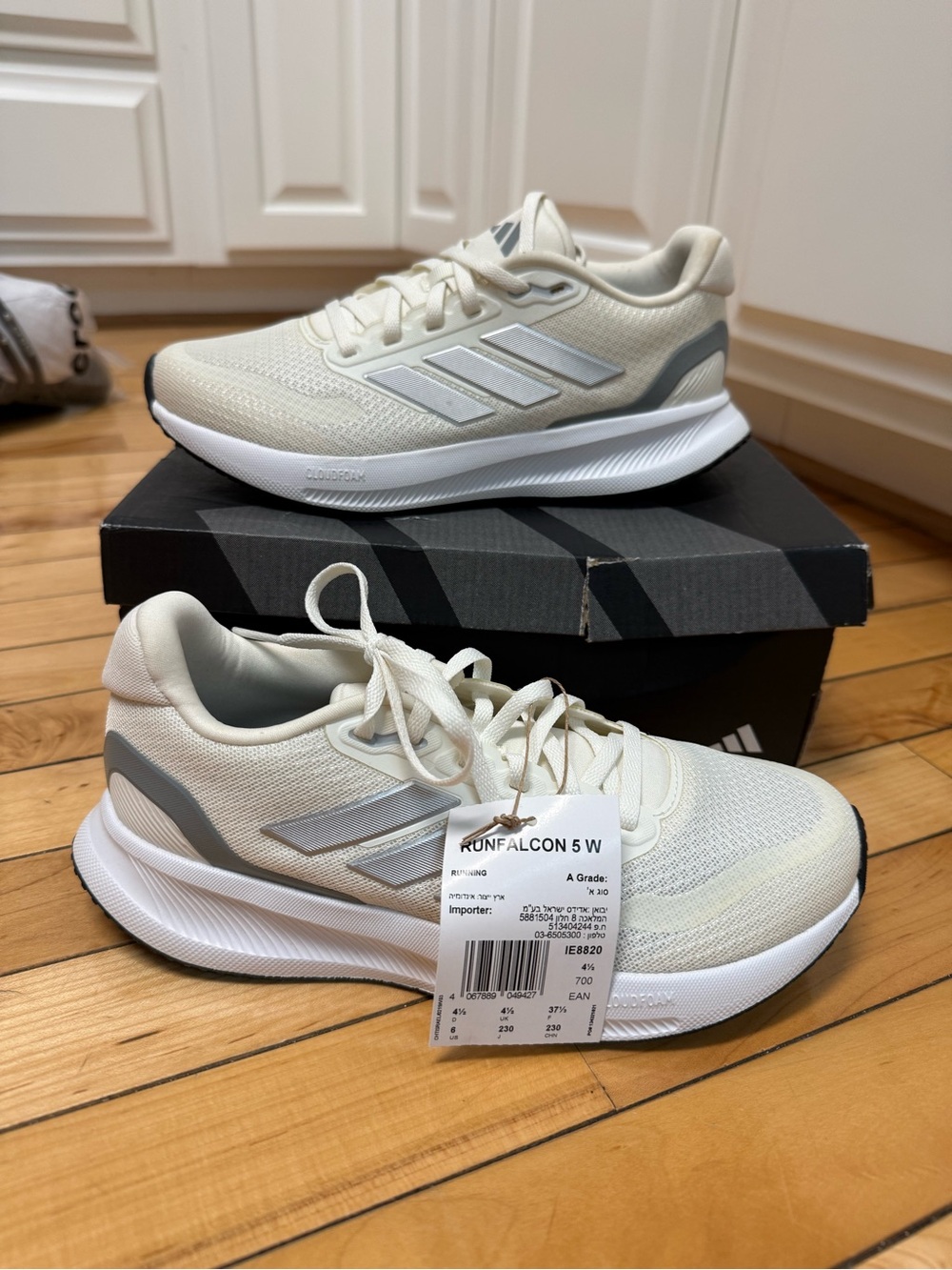 New In Box Adidas Runfalcon 5 W Women Size 6 Off White Color